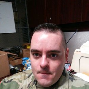 Meet your Posher, Justin